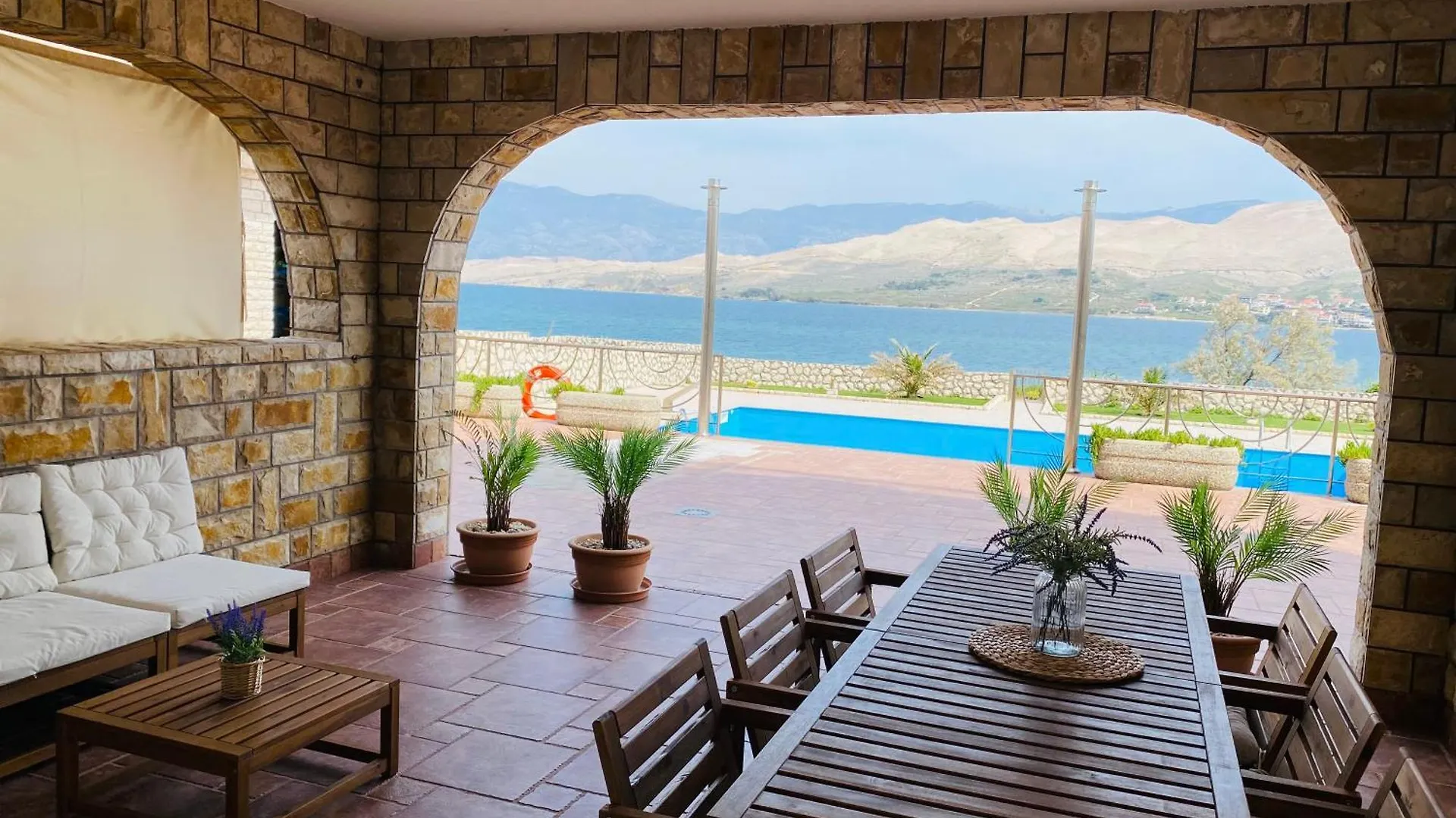 Pool Apartment Antonia Pag Town